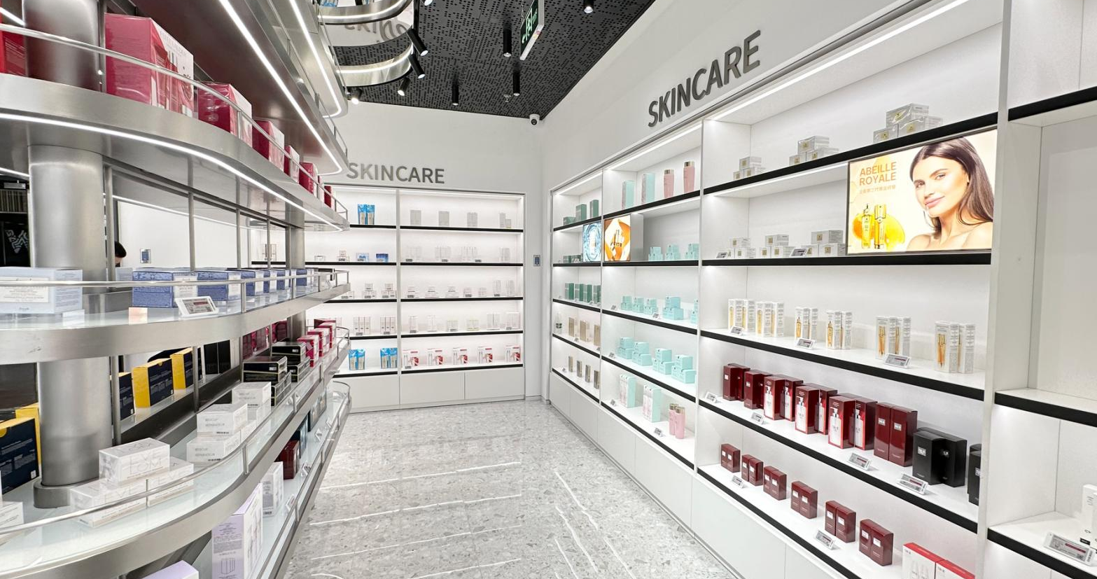 多彩联盟全球购跨境体验店北京燕莎奥莱店