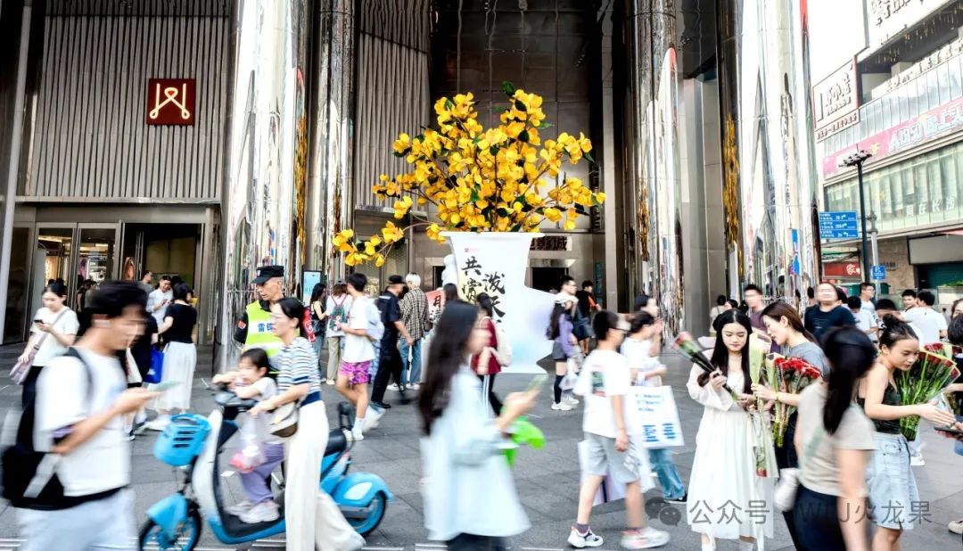皎皎明月皆盛意！多彩联盟集团打造中秋“盛宴”_多彩联盟集团官方网站