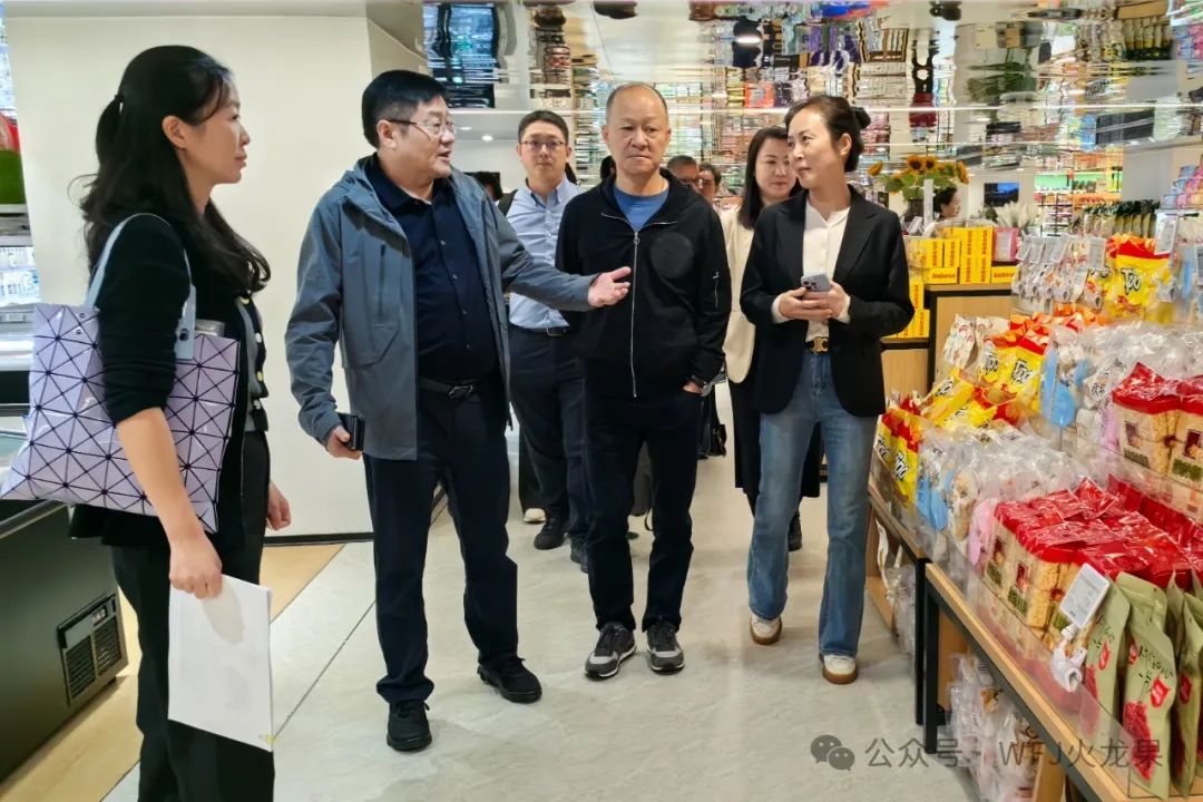 白凡赴成都地区门店调研_多彩联盟集团官方网站