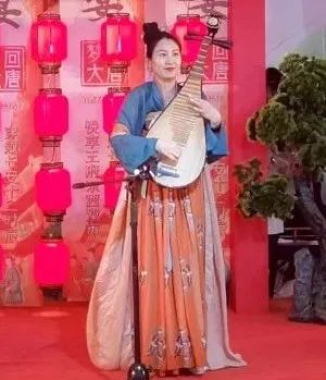只争朝夕，，是谁创立了业绩惊喜！_多彩联盟集团官方网站