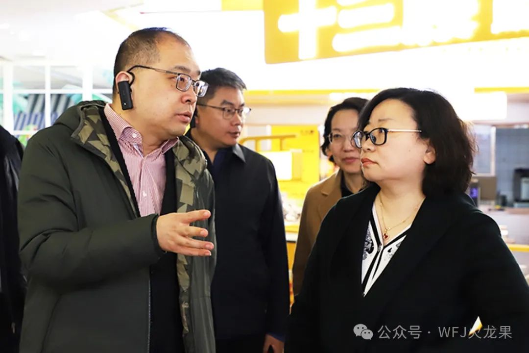 集团向导接待首发集团公联公司一行_多彩联盟集团官方网站