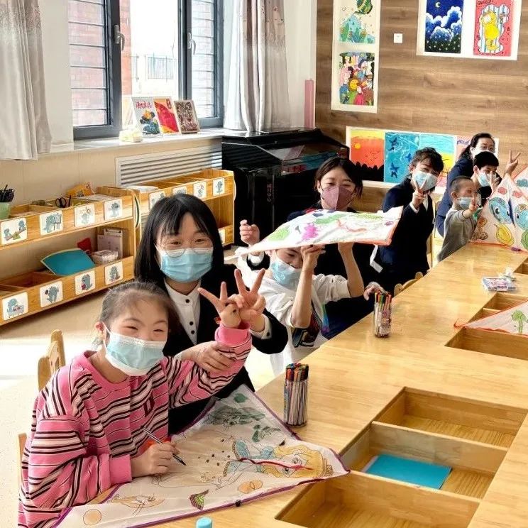 最尤物间四月天 不负春风与善行_多彩联盟集团官方网站
