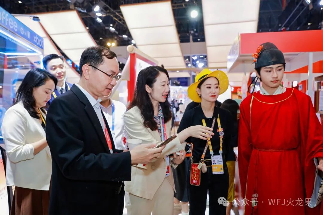 五载消博会 七秩多彩联盟（2）：消博会进入第二天——多彩联盟热度一连攀升_多彩联盟集团官方网站