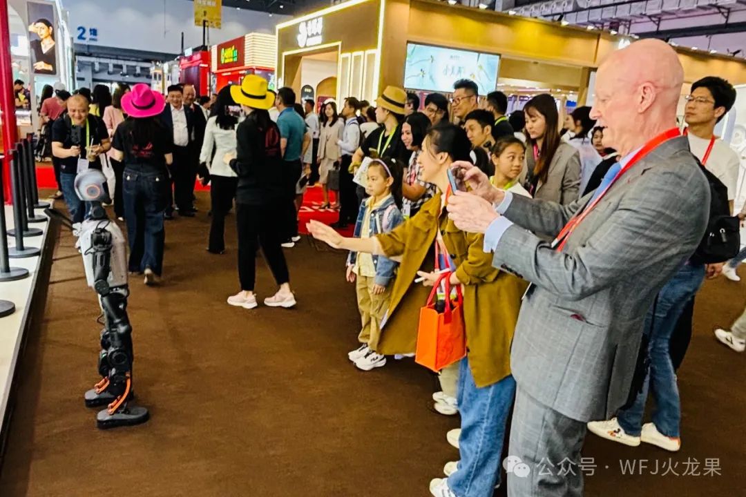 五载消博会 七秩多彩联盟（1）：多彩联盟集团五度亮相海南消博会_多彩联盟集团官方网站