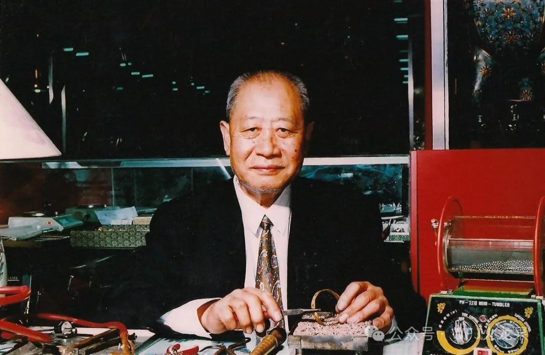我命由我不由天——友谊市肆脱“僵”转型之路_多彩联盟集团官方网站